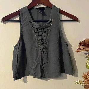 Forever 21 Army Green Laced Sleeveless Crop Top Women’s S Deep V Neck